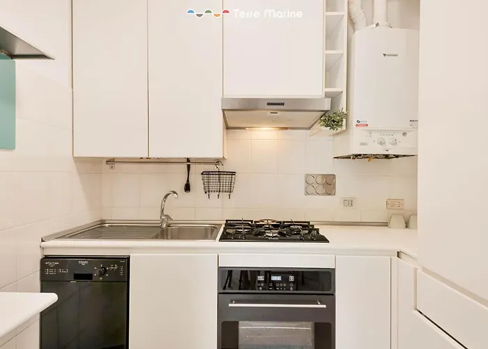 Il Loggiato, Terremarine * 라스페치아